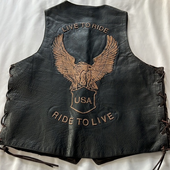 Leather Motorcycle Vest Embossed Eagle “Live to Ride” “Ride to Live” - Picture 2 of 4